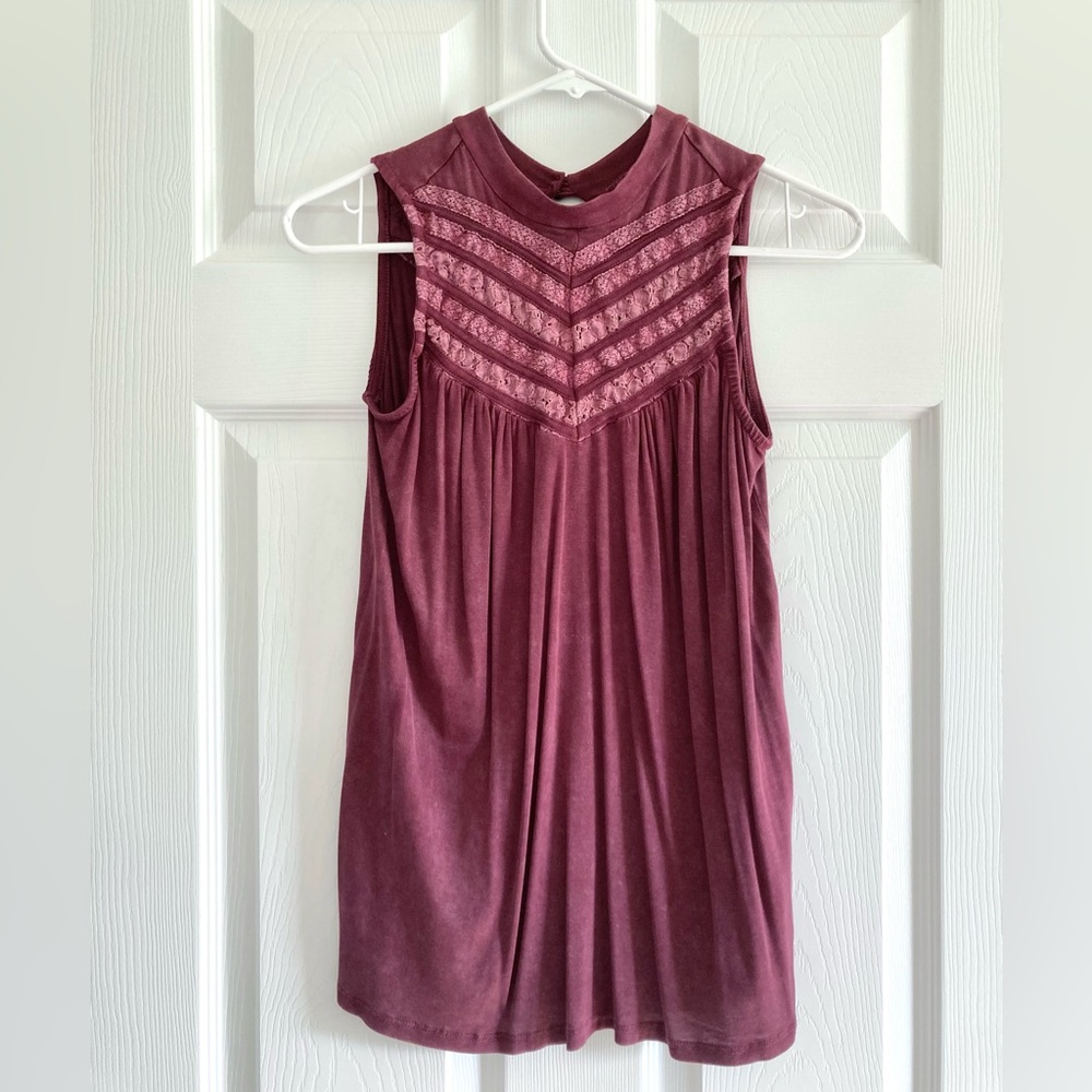 Knox Rose Women’s Sleeveless Burgundy Top